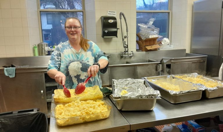 Ministerio de Alimentos Un Llamado al Servicio y la Esperanza 3